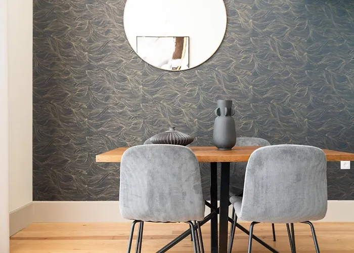 Shiny Lejlighed Porto